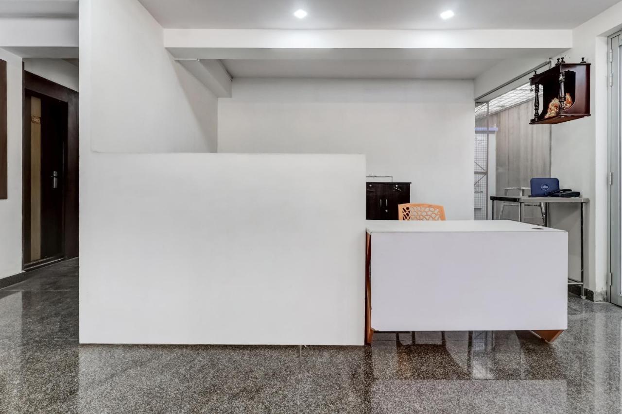 Oyo 81895 Nr Homes Bangalore Dış mekan fotoğraf