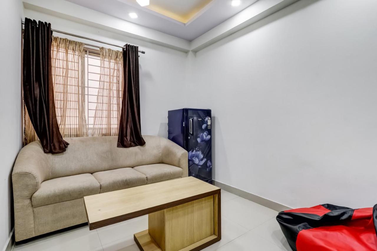 Oyo 81895 Nr Homes Bangalore Dış mekan fotoğraf